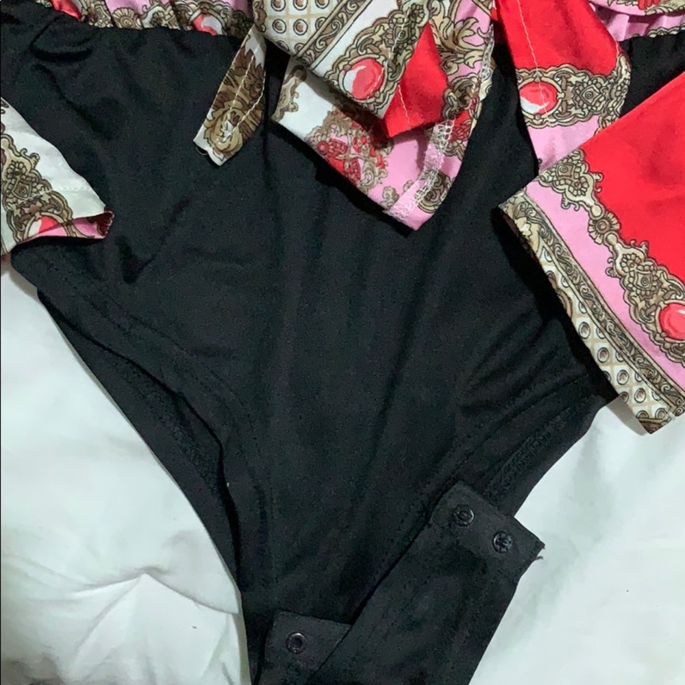 Printed Bodysuit - Picture 5 of 8